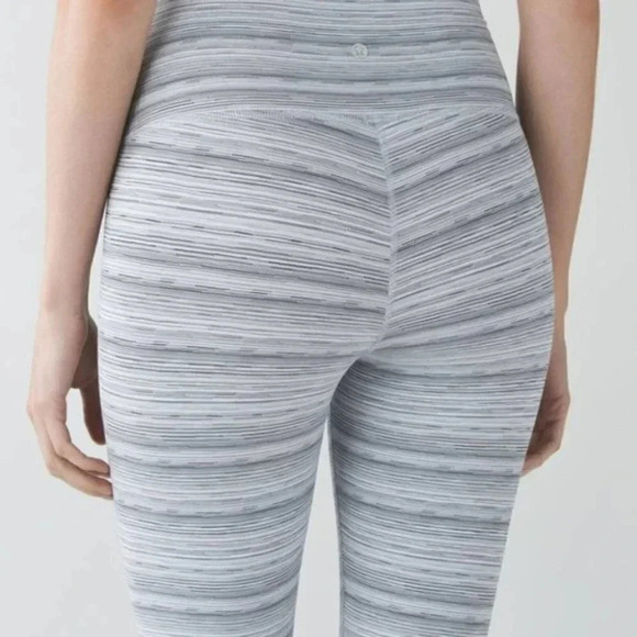 Lululemon High Times Crop Leggings in Silver Fox Coral Pink Zipper Small - Picture 9 of 11